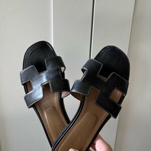Hermes Black and Brown Sandals